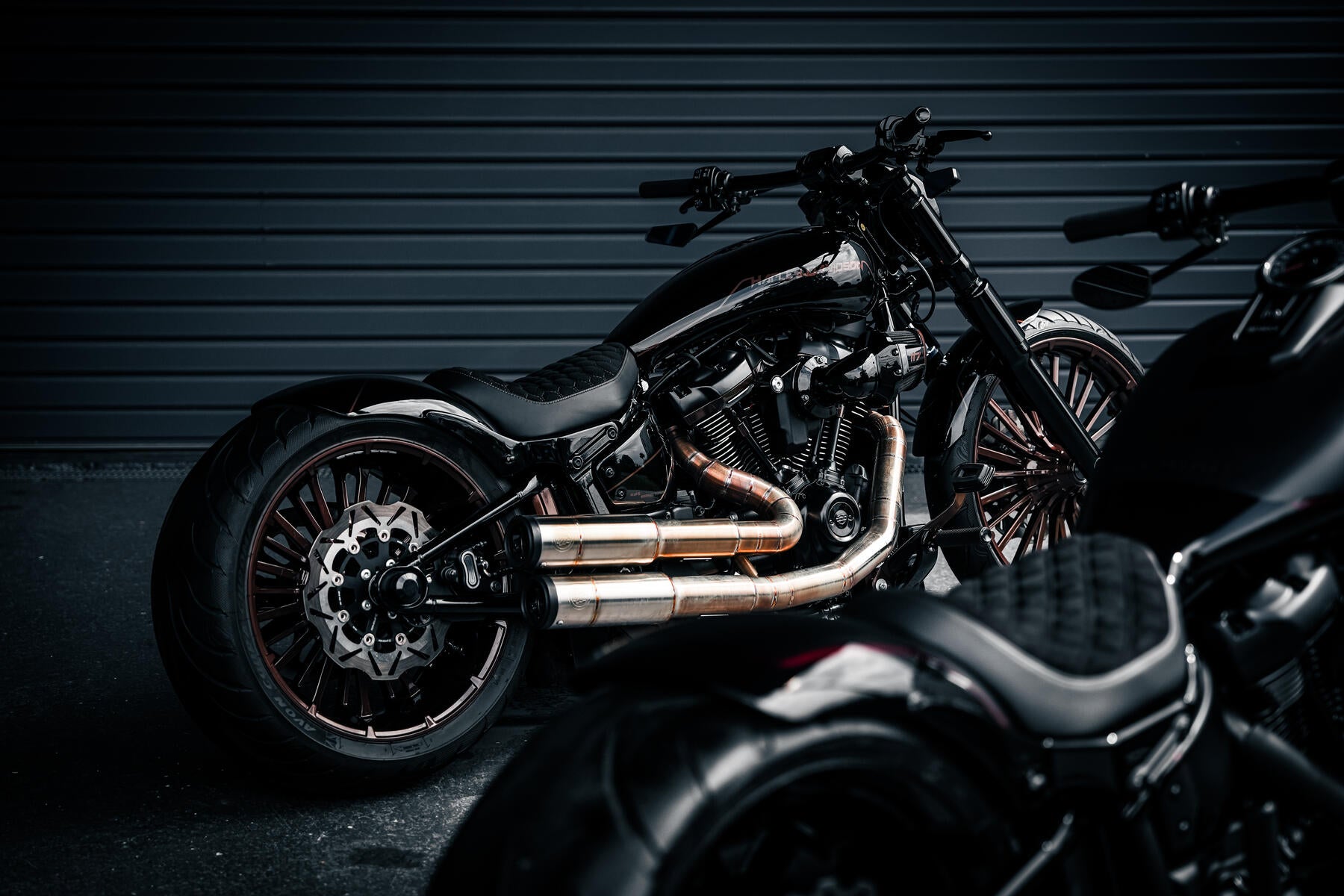 Riser court -Noir - Softail M8