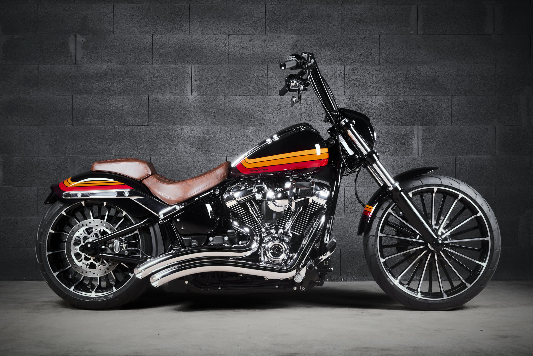 BREAKOUT 117 L.O 2023