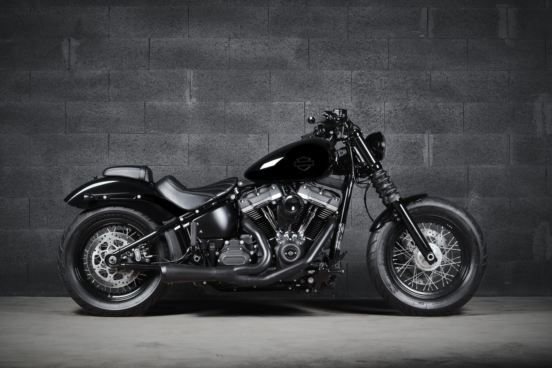 STREET BOB 107
