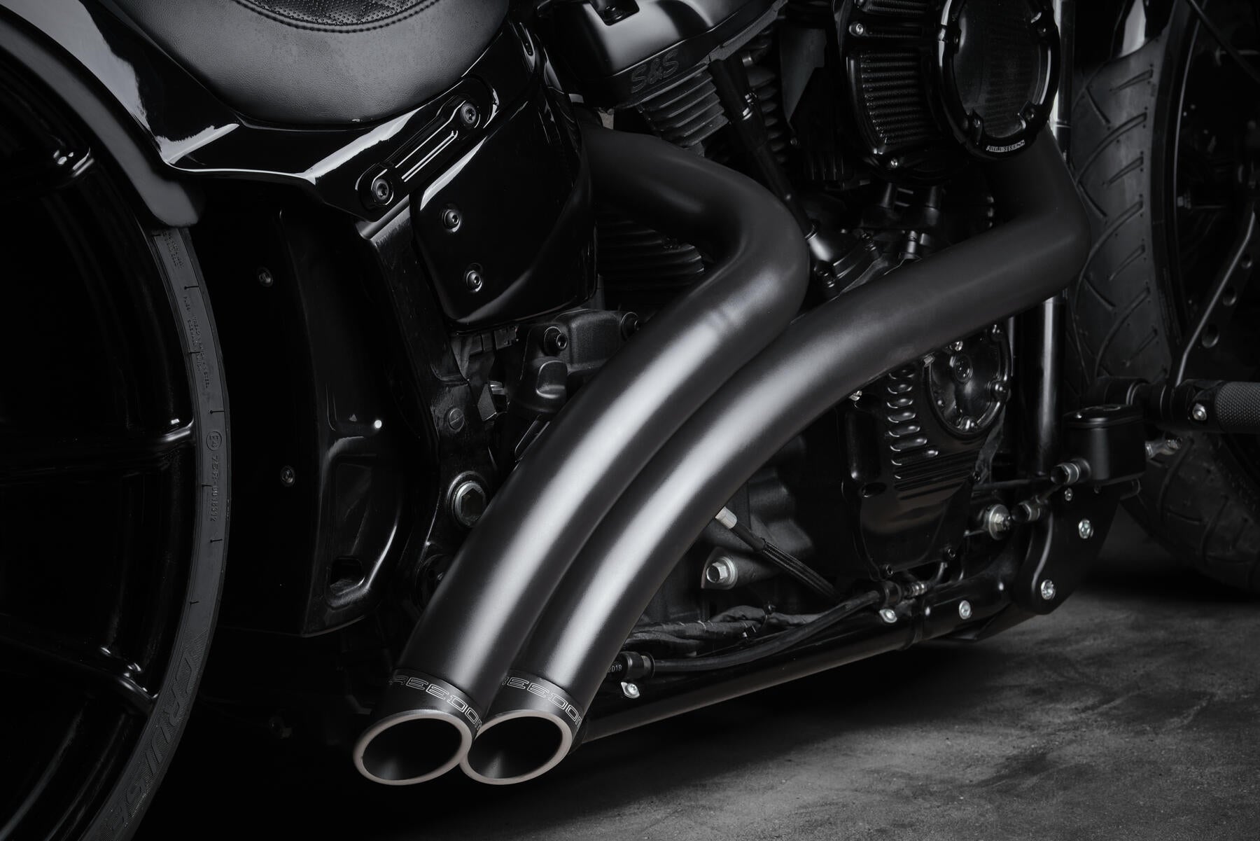 Echappement Freedom Performance Radical Radius - Noir - Softail M8