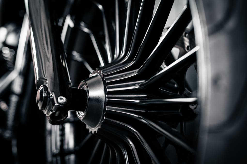 Cache axe de roue avant - Noir - Softail M8