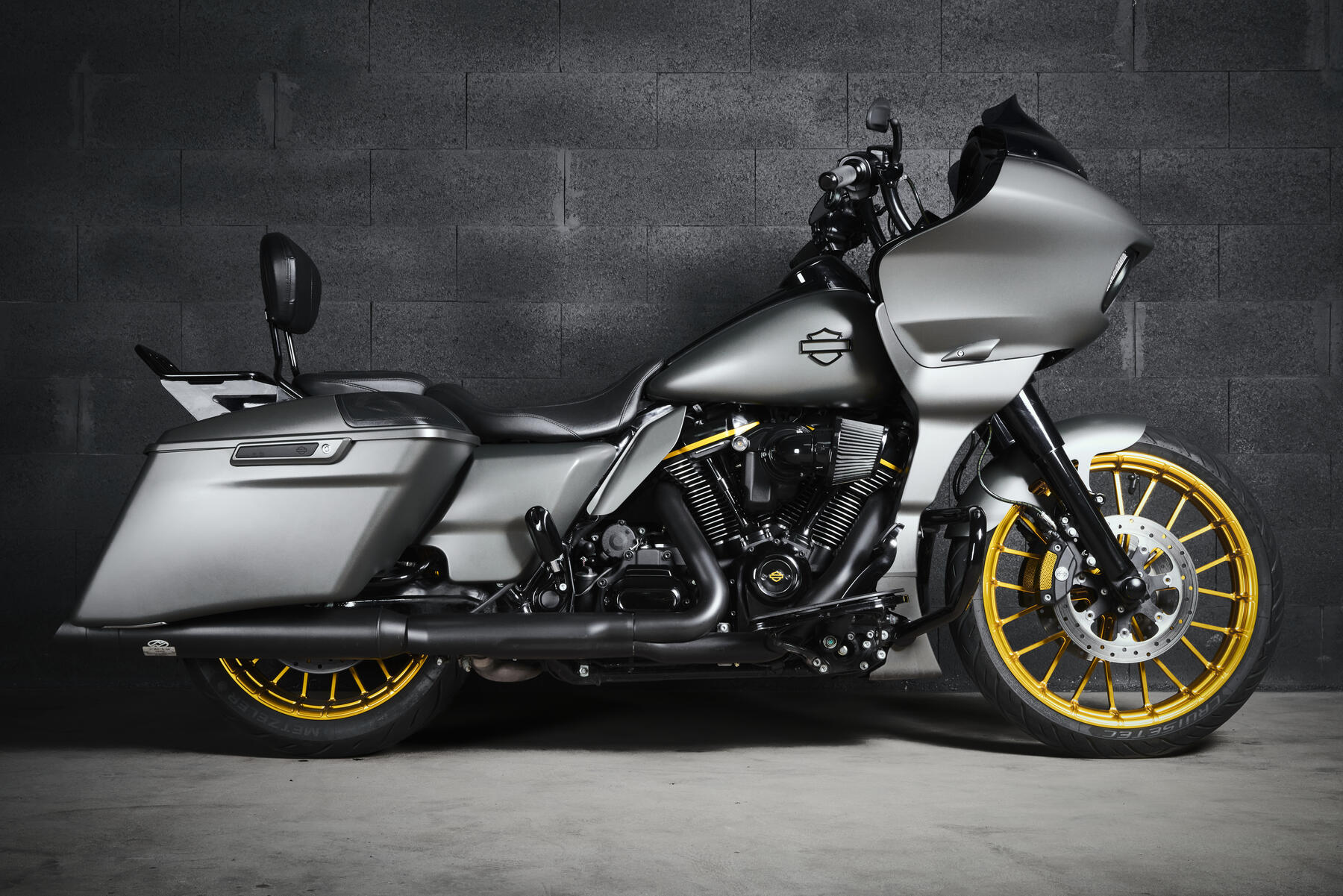 ROAD GLIDE 114 J.S 2019